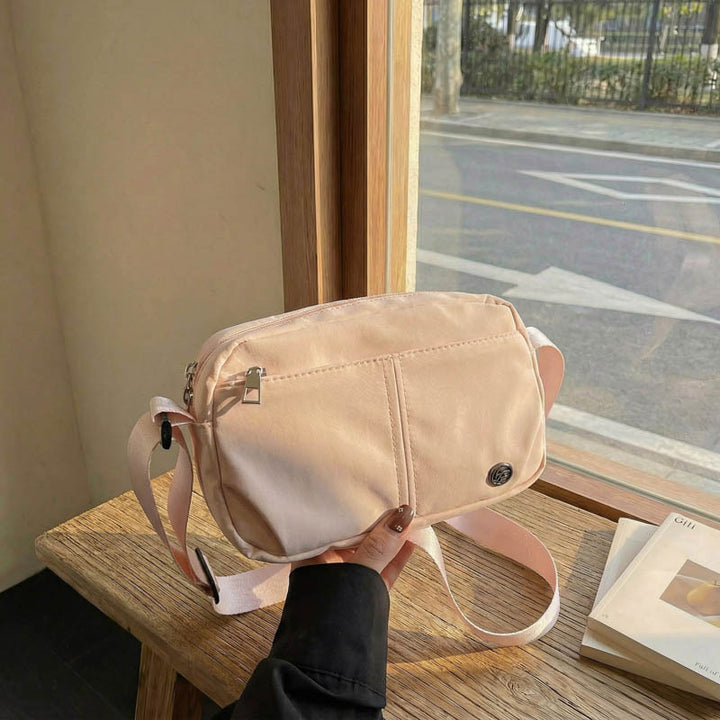 WoMinimalist Crossbody Pouch Bowlift