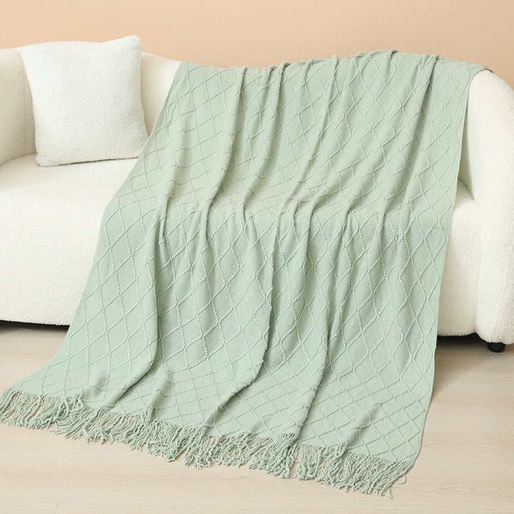 Women Elegant and stylish living and cuddly blanket with fringes Bowlift