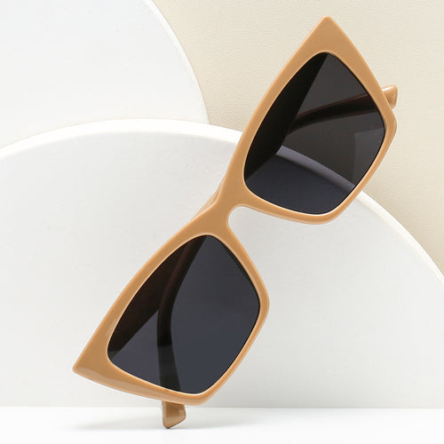 Women oversized sunglasses in modern animal print Bowlift
