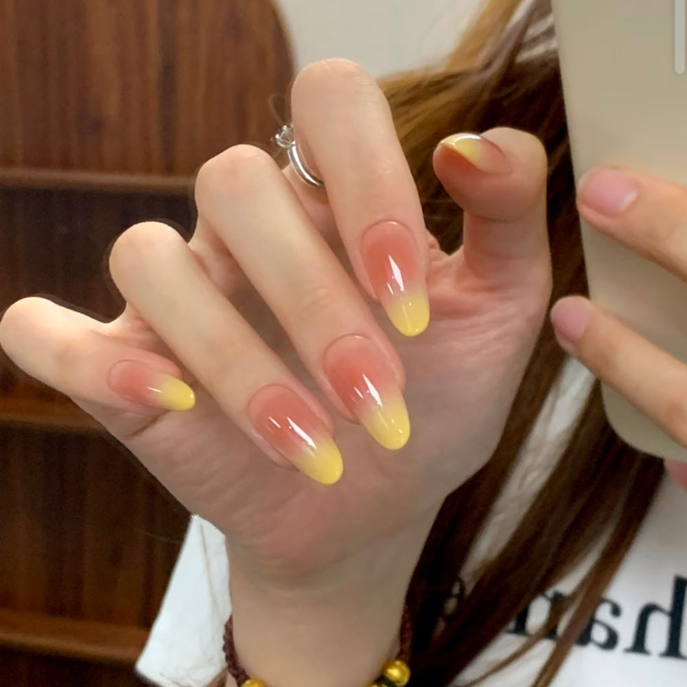 Ombre Press-On Nails with Glossy Finish Bowlift