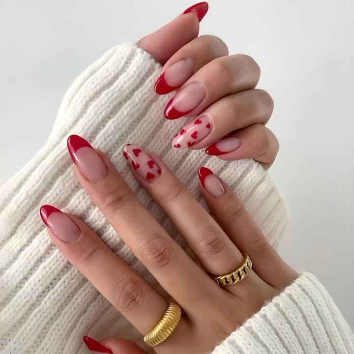 Artistic Heart Designed Press-On Nail Set Bowlift