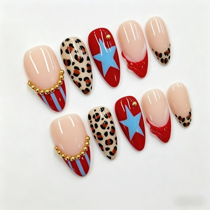 Artistic Nail Tips in Retro Style Bowlift