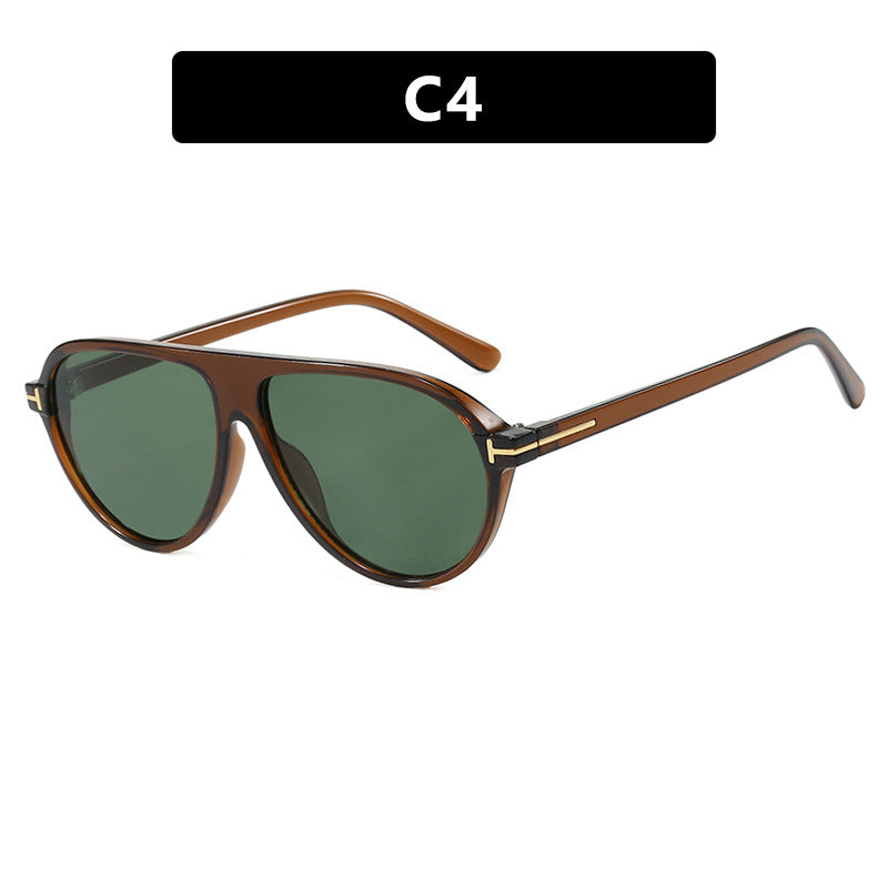 Women's trendy oversized sunglasses with elegant metal frame and UV protection Bowlift