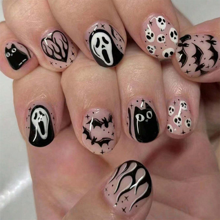 Artistic Halloween-Themed Press-On Nail Set Bowlift