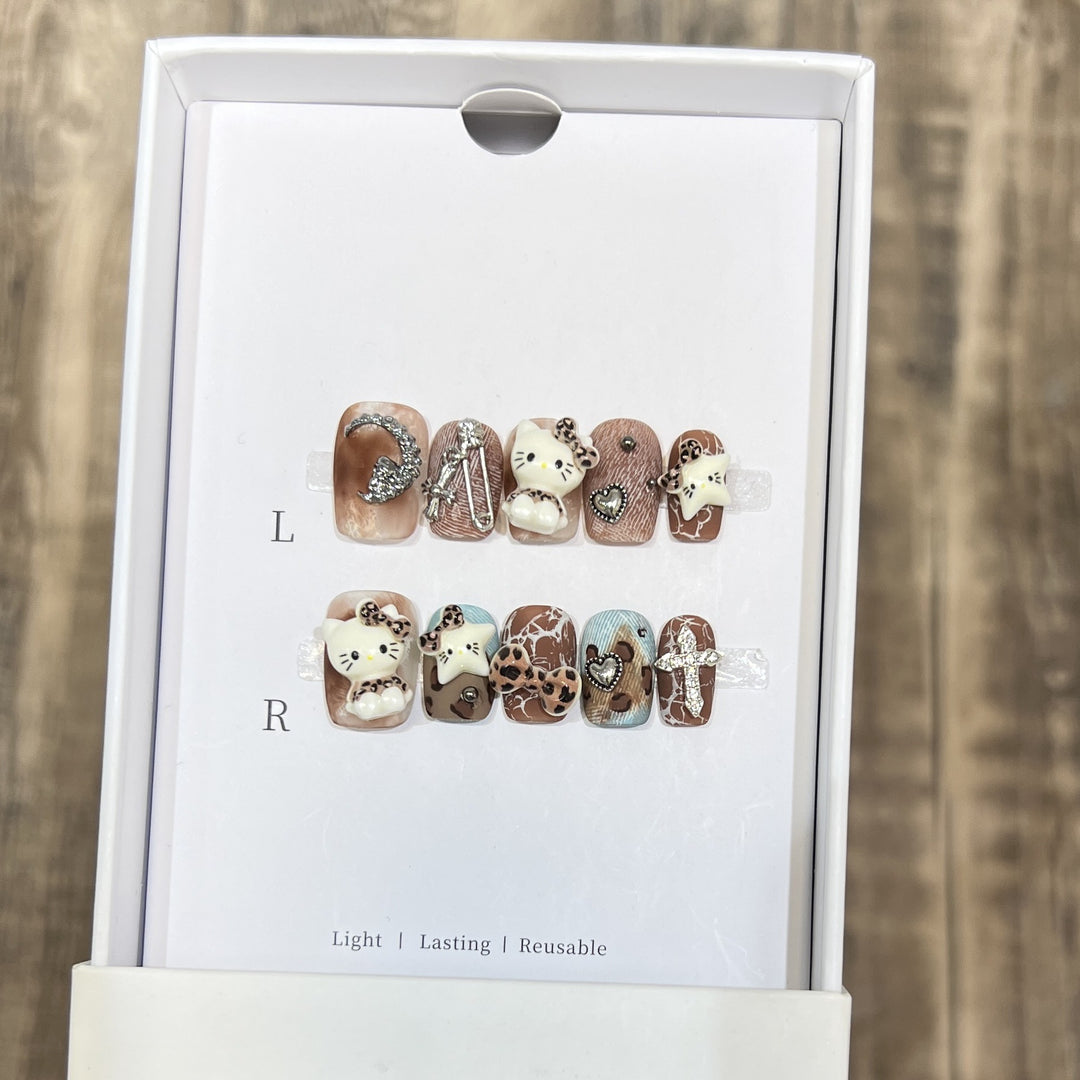 Themed Press-On Nail Art Set with Hello Kitty Designs Bowlift
