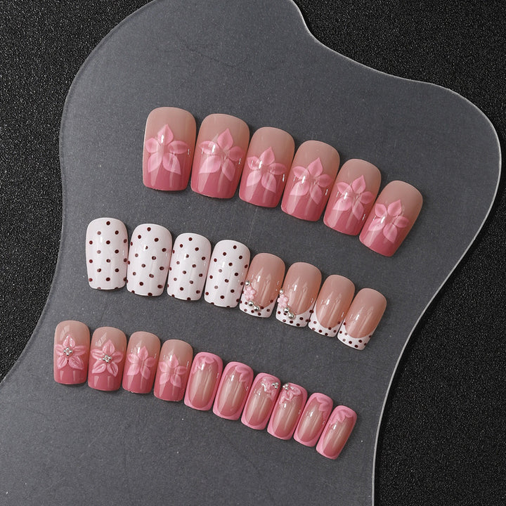 Floral Embellished Press-On Nail Set Bowlift