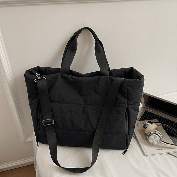 Versatile and Elegant Tote Bag Bowlift