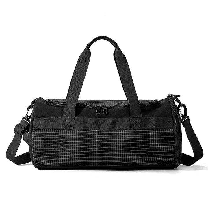 Practical sports and travel bag with ergonomic details Bowlift
