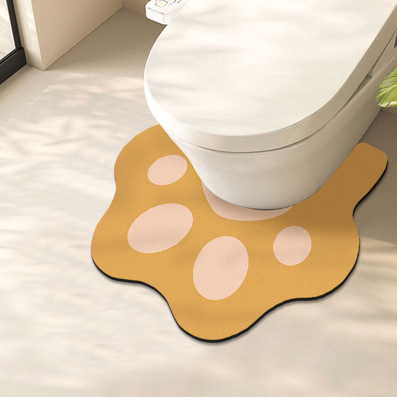 Playful Pet-Themed Bath Mat