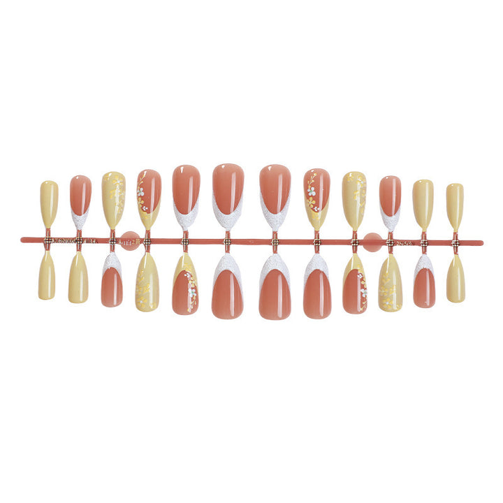 Artificial nail set with elegant floral design Bowlift