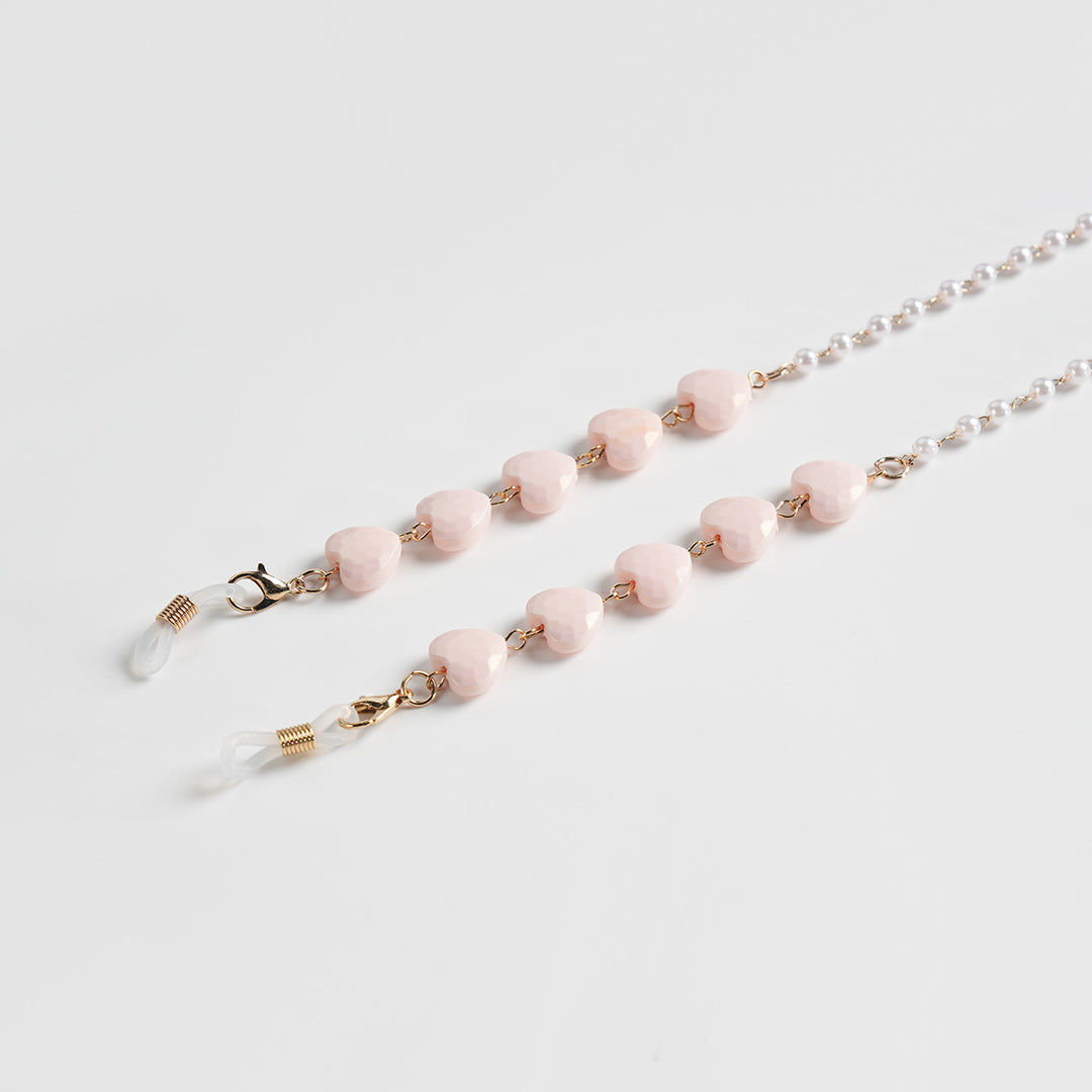 Heart-Shaped Beaded Eyewear Chain Bowlift