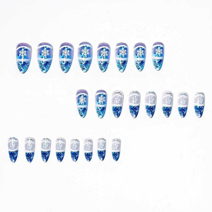 Glamorous artificial nails in winter snow crystal design Bowlift