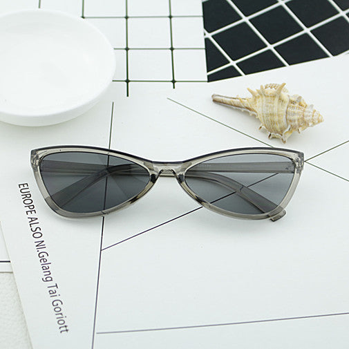 Women's geometric designer sunglasses in modern look Bowlift