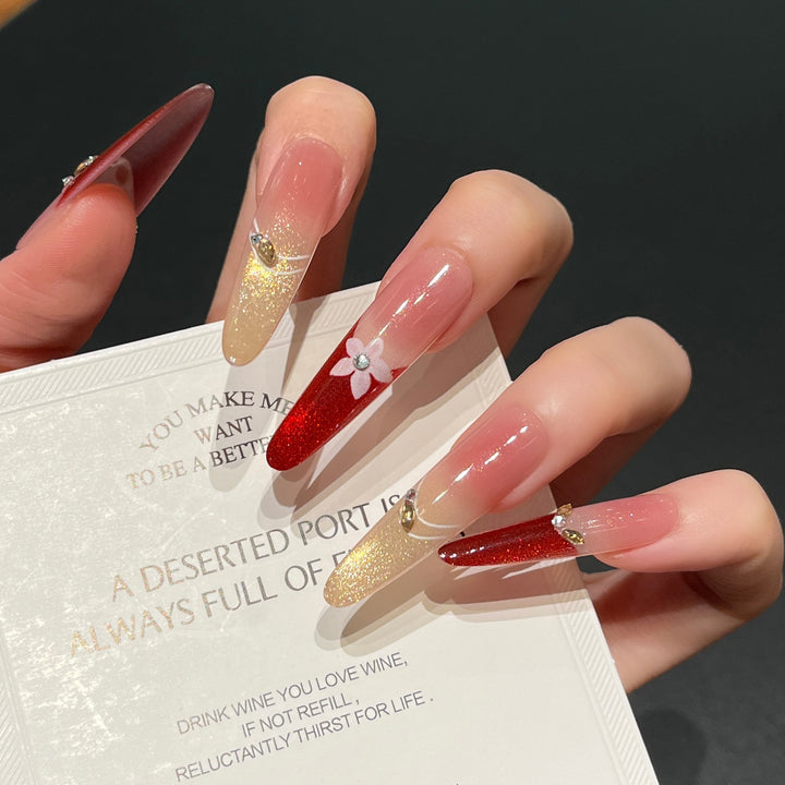Artistic Floral-Embellished Press-On Nail Art Bowlift