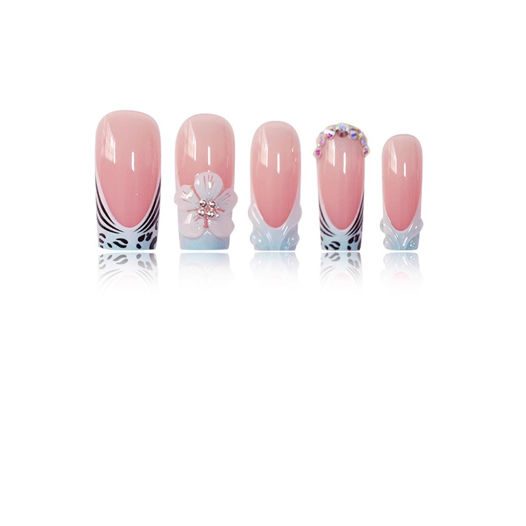 Decorative Floral Press-On Nail Art Set Bowlift
