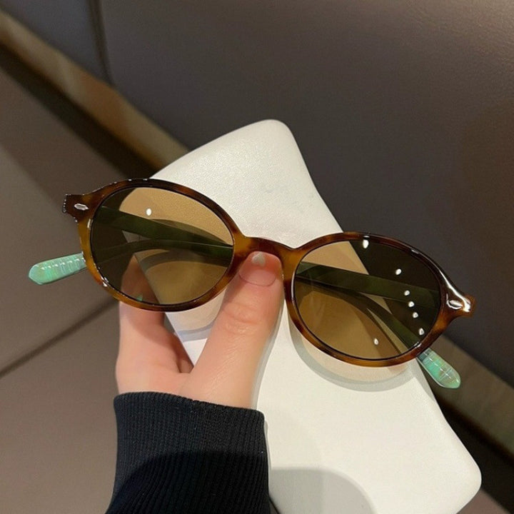 Vintage Cat Eye Sunglasses Bowlift