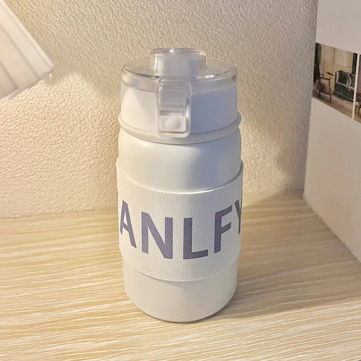 Ladies' insulated container with integrated safety closure Bowlift