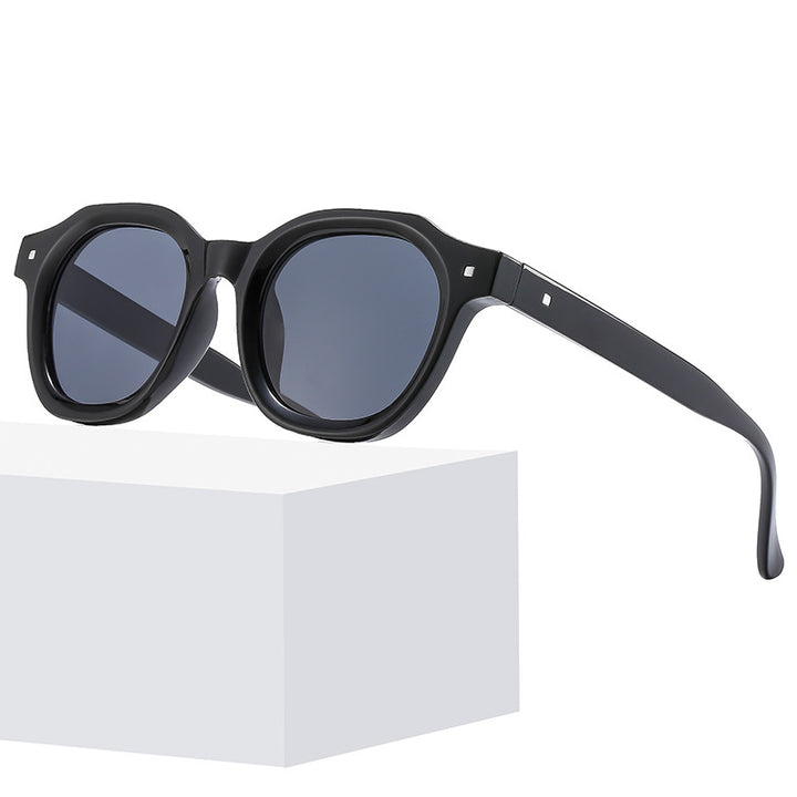 Women's modern retro sunglasses with unique design Bowlift