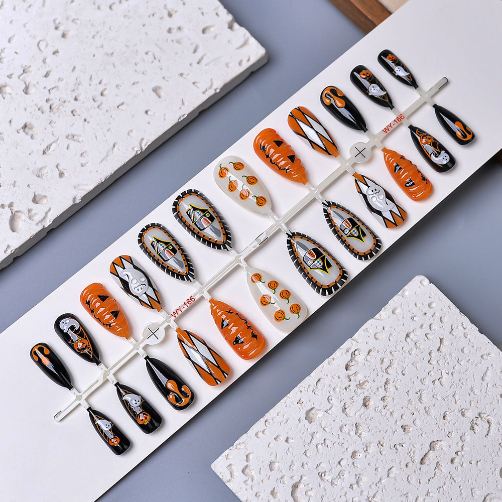 Themed Holiday Press-On Nail Art Set Bowlift