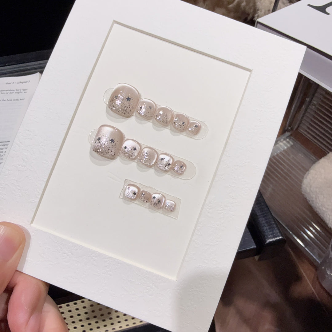 Decorative Rhinestone Press-On Toe Nails Bowlift