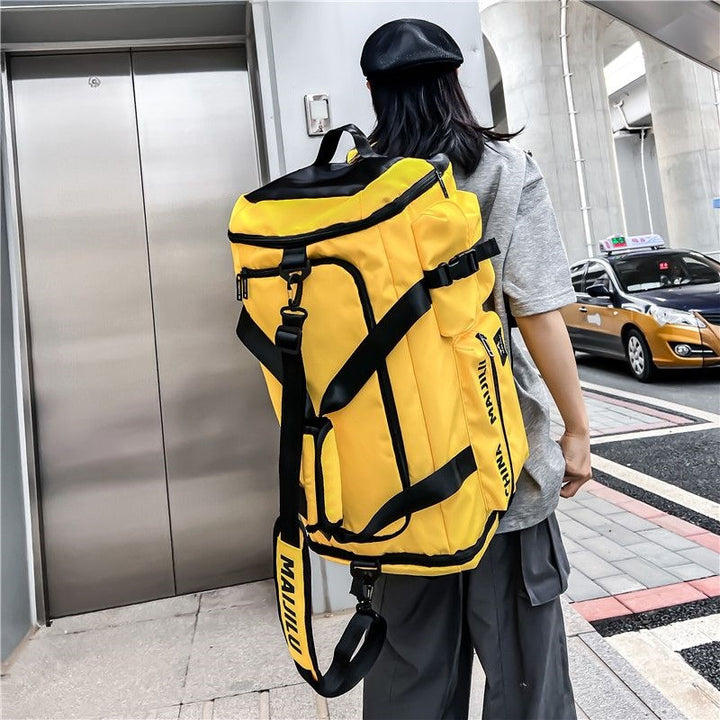 Sporty Travel Bag Bowlift