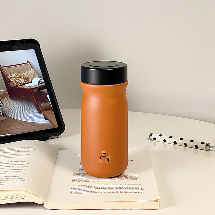 Women’s insulated drinking bottle with practical screw cap and ergonomic design Bowlift
