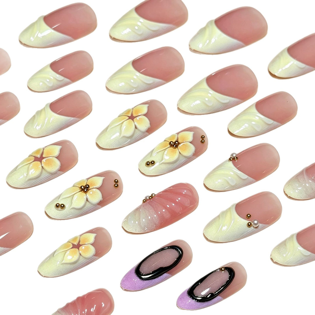 Artistic 3D Floral Press-On Nail Extensions Bowlift