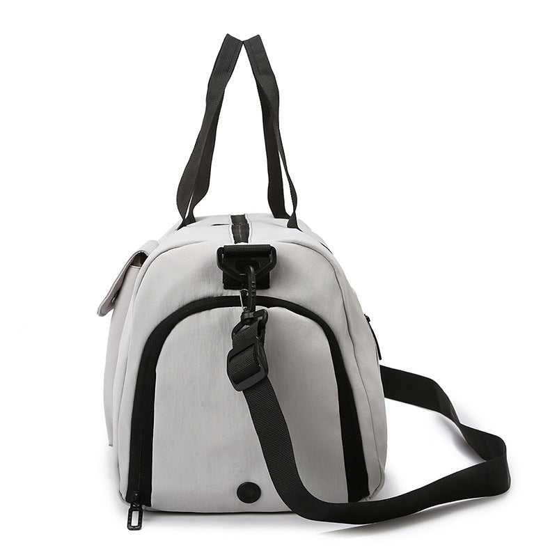 Sporty Travel Bag Bowlift