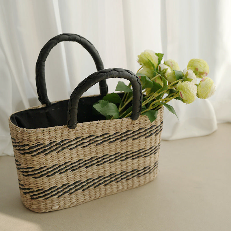 Women's handcrafted tote bag made from sustainable seagrass with stylish handles Bowlift