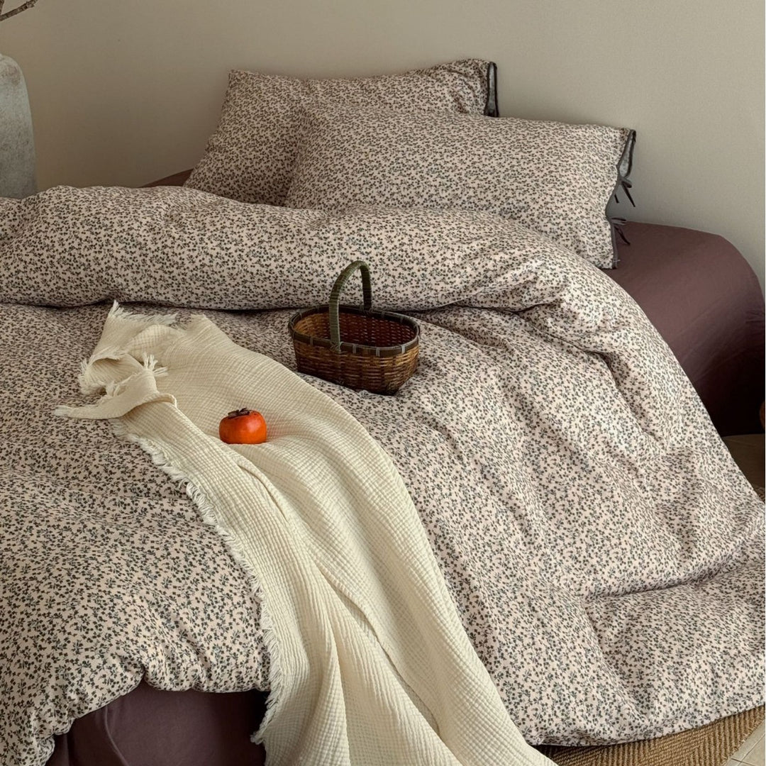 Cotton Percale Duvet Cover Set with Tie-Closure Shams