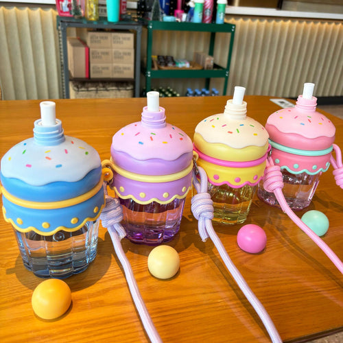 Women creative Cupcake water bottle Bowlift