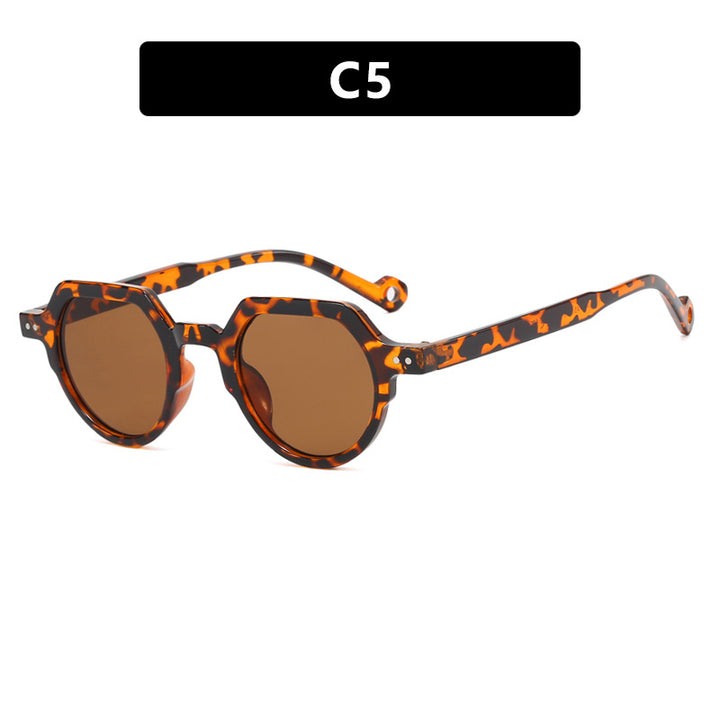 Women's geometric sunglasses with protective UV filter and sturdy frame Bowlift