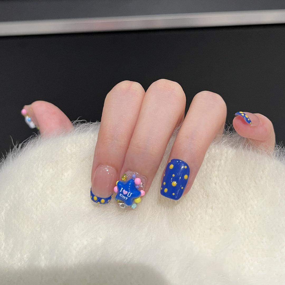 Playful Cartoon-Themed Press-On Nail Set Bowlift