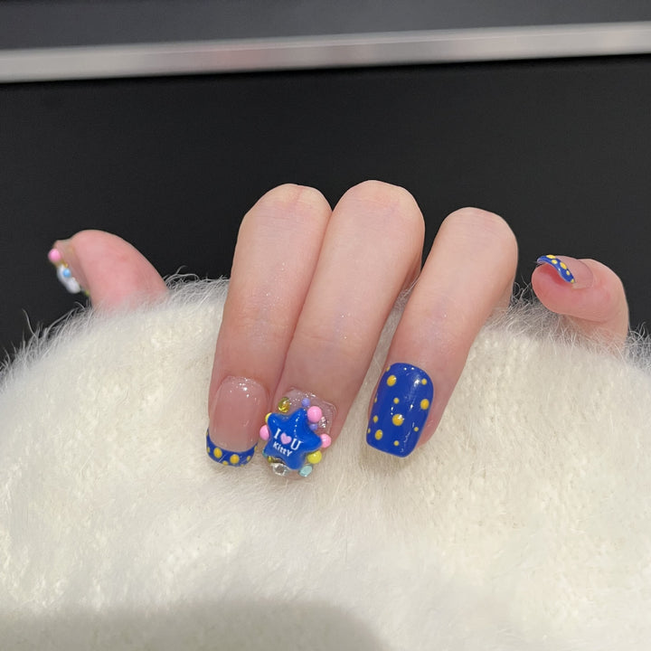 Playful Cartoon-Themed Press-On Nail Set Bowlift