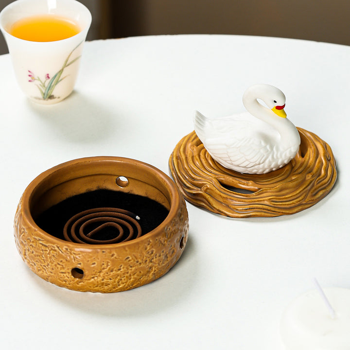 Artistic Swan Figurine Bowlift