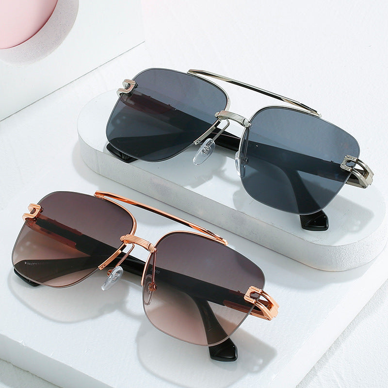 Women's fashionable square sunglasses with elegant metal frame Bowlift