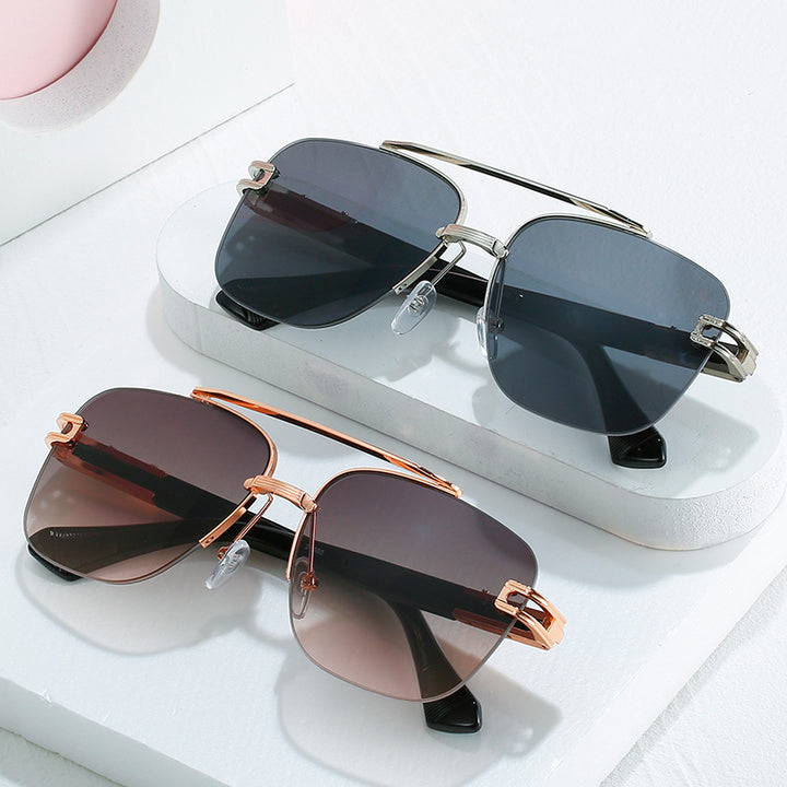 Women's fashionable square sunglasses with elegant metal frame Bowlift