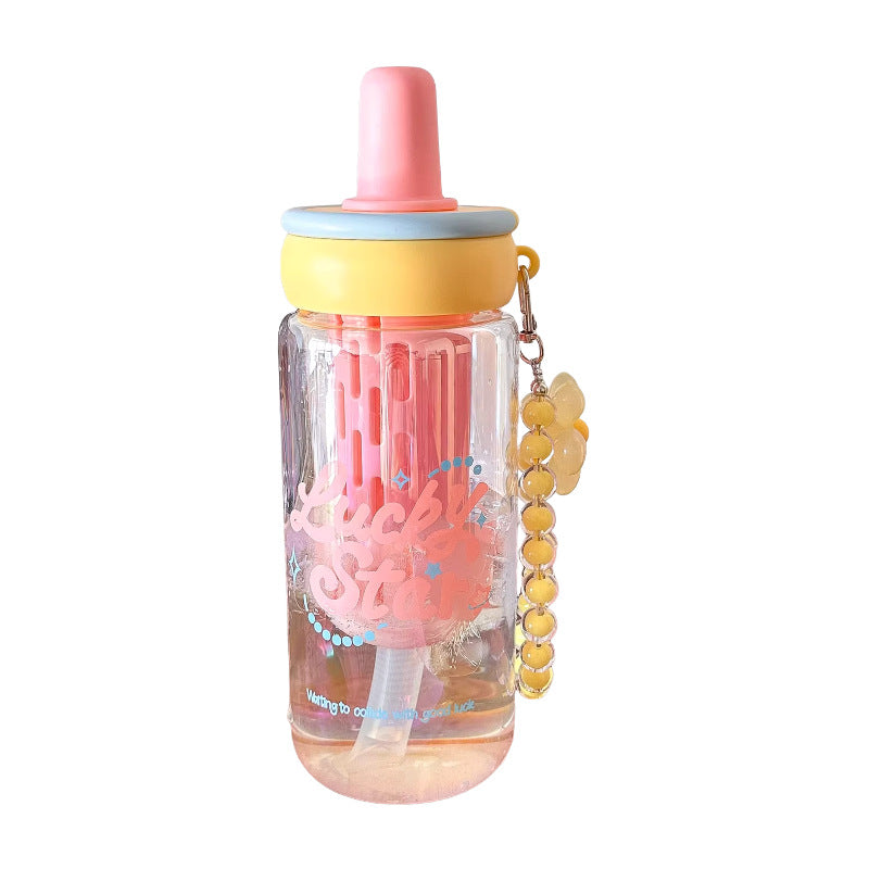 Women's creative drinking bottle with integrated straw and keychain Bowlift