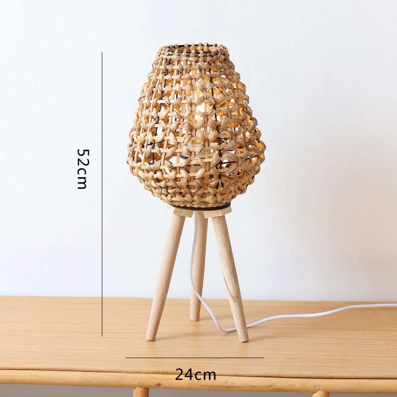 Stylish floor lamp in Scandinavian design Bowlift