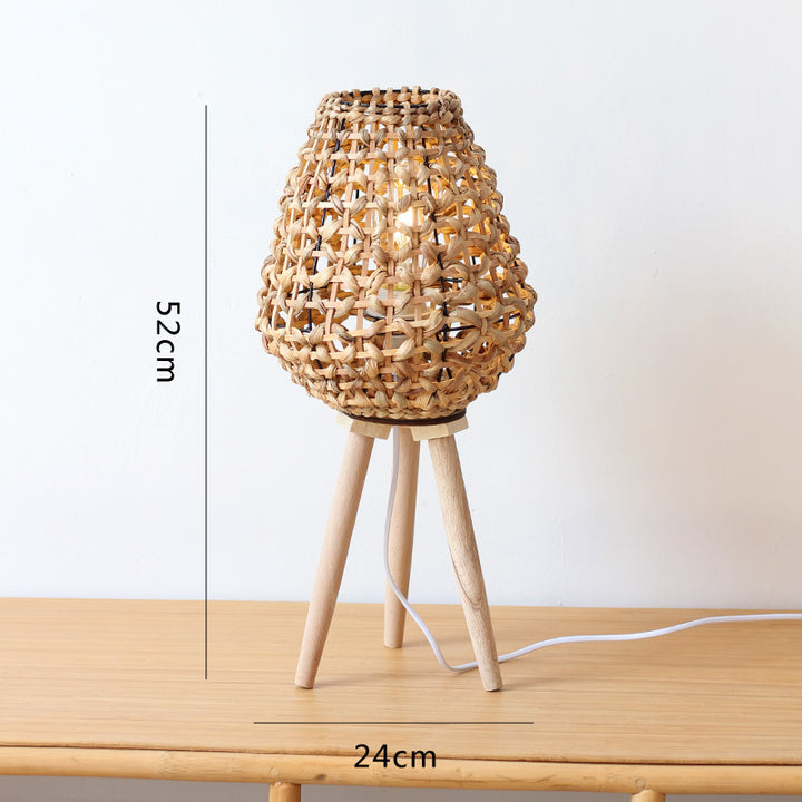 Stylish floor lamp in Scandinavian design Bowlift