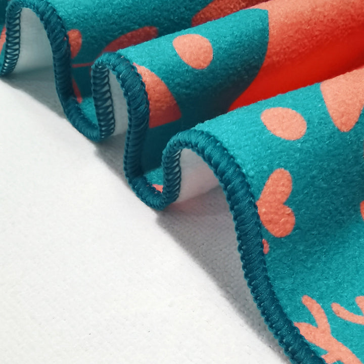 Beach towel with enchanting mermaid design Bowlift