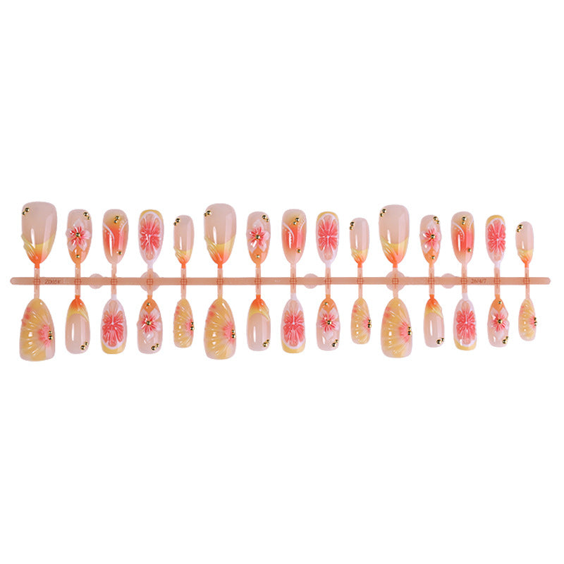 Artificial nail set with delicate floral decorations Bowlift