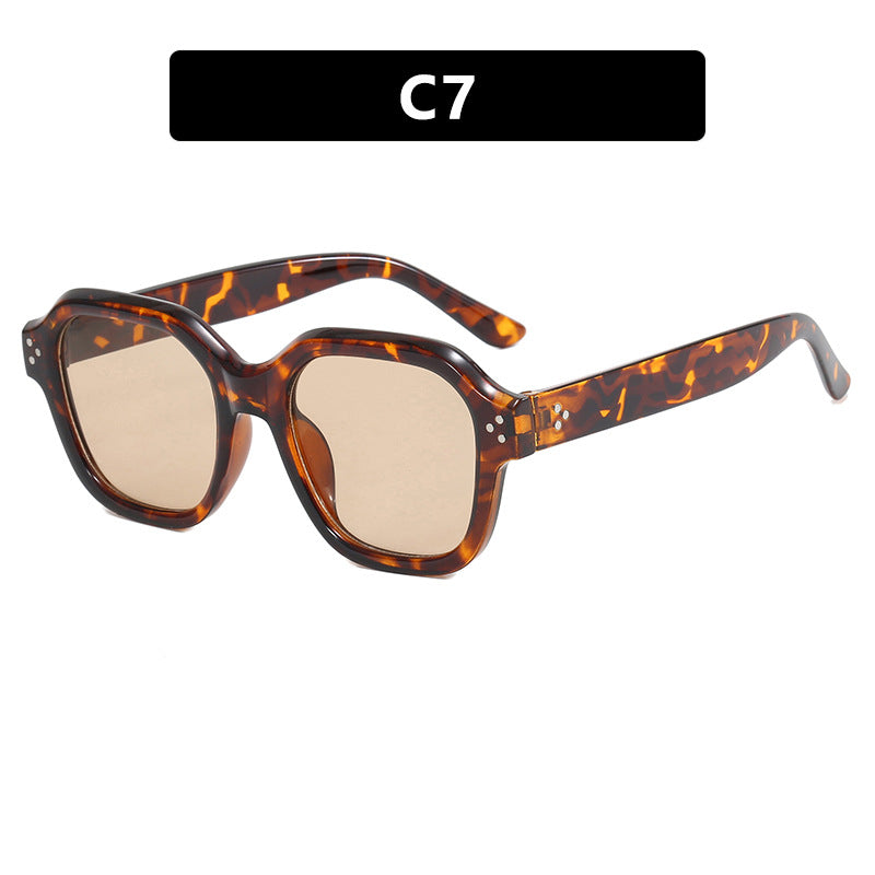 Women's fashionable optical Bowlift