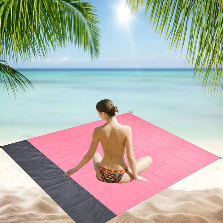 WoSpacious Outdoor Beach Blanket Bowlift