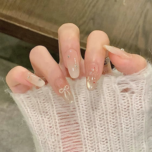 Glittering Long Press-On Nail Art Set Bowlift