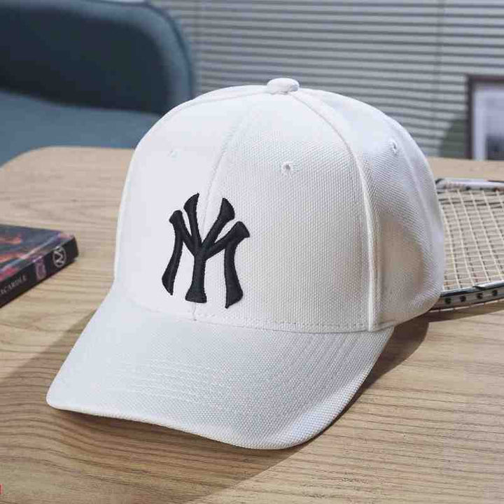 Men's Classic Structured Cap Bowlift