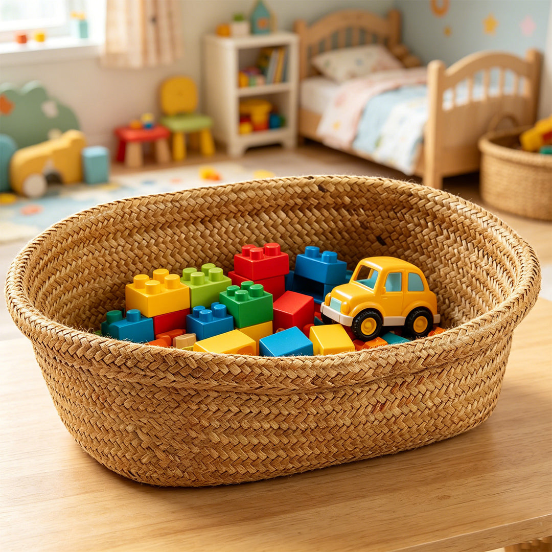 Unisex Oval Storage Basket made of Woven Natural Material Bowlift