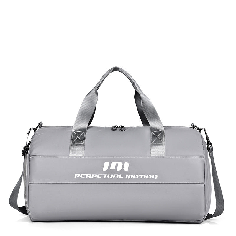 Sporty Carrying Bag With Adjustable Shoulder Strap Bowlift
