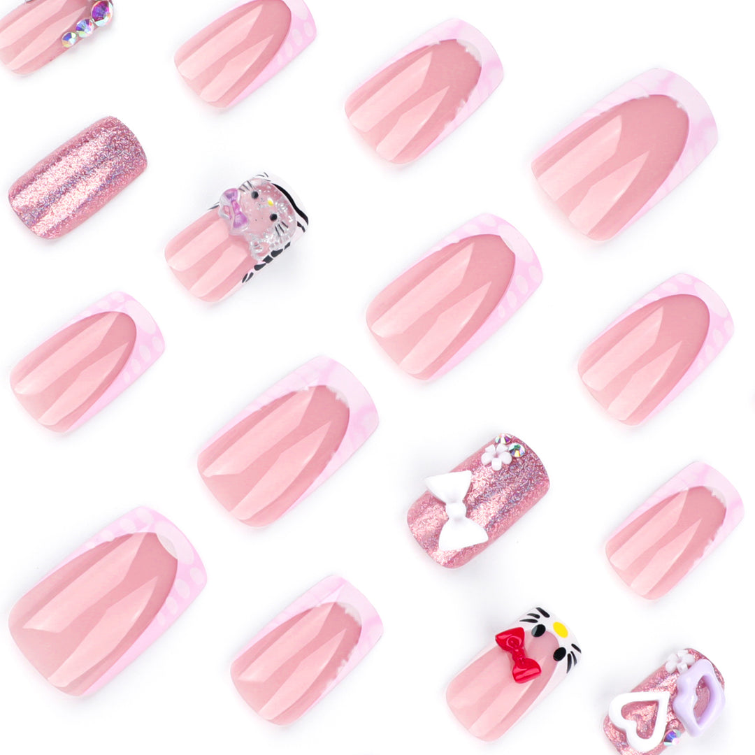 Artful nail art with cute motif accents Bowlift