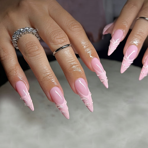 Artificial nail set with elegant tips and filigree design Bowlift